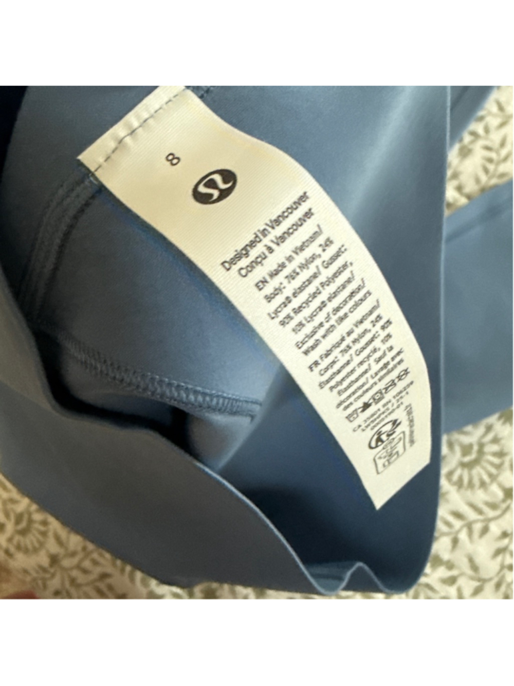 Lululemon Blue Glow Up HR Tight 25" Leggings Size 8 - Picture 4 of 5